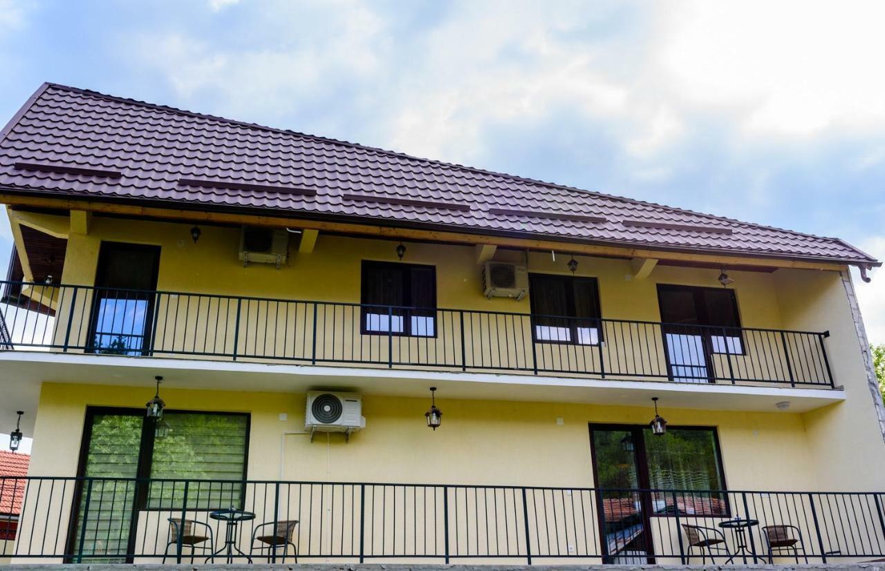 Appartamento Casa Sky Orşova Esterno foto